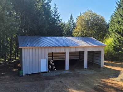 3 bay shop, complete